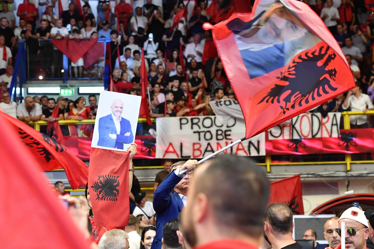 Il primo ministro dell'Albania Edi Rama a Busto Arsizio
