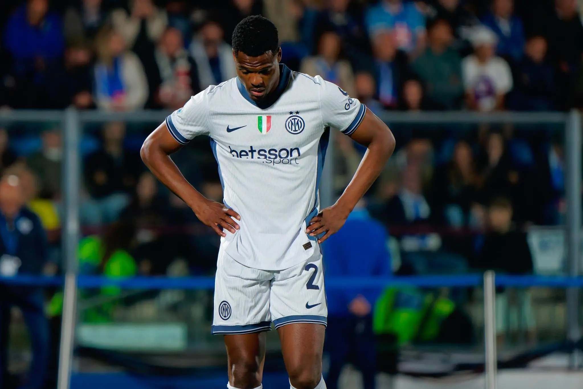 Inter, il tempo è denaro. La clessidra di Dumfries