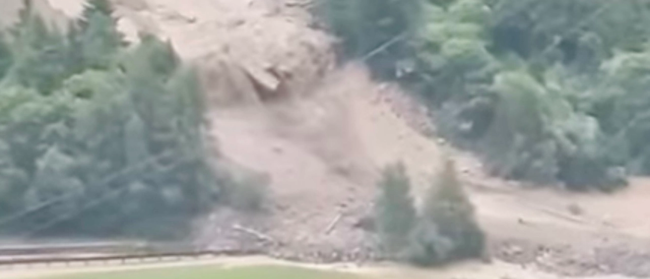 Lombardia nella morsa del maltempo: frane e torrenti esondati in Valtellina e Valcamonica