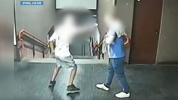Lo spray al peperoncino, la rapina in metro e le bugie sull’età. Un software incastra tre aggressori