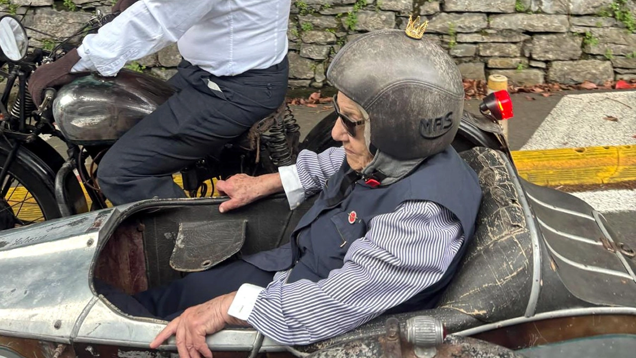 È la nonna di tutti i motociclisti italiani, Silvana Visentin ha 93 anni