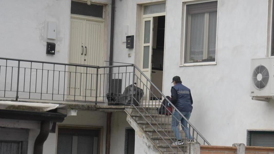 Uno “tsunami“ al risveglio. I pavesi tornano a dividersi tra innocentisti e colpevolisti