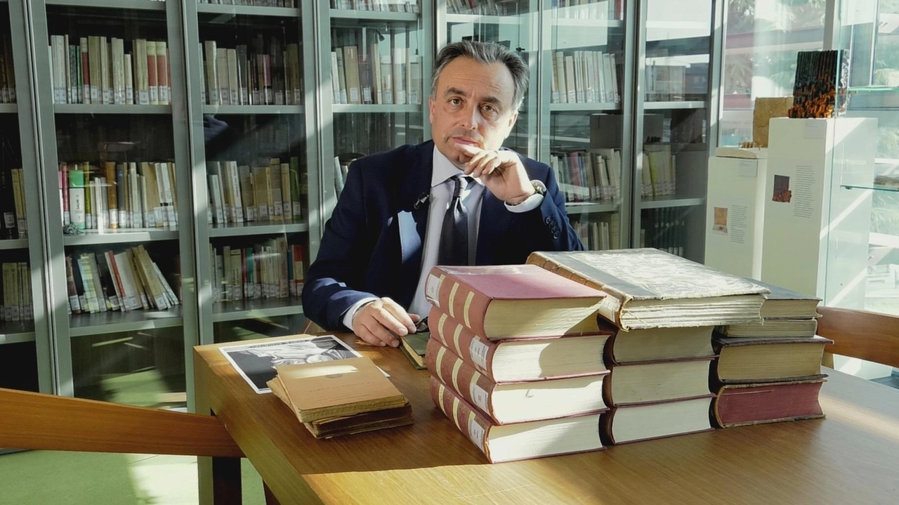 Alberto Moioli critico d’arte brianzolo e direttore di Enciclopedia d’Arte Italiana è il curatore della mostra d’arte dedicata a uomo e tecnologia Alberto Moioli critico d’arte brianzolo e direttore di Enciclopedia d’Arte Italiana è il curatore della mostra d’arte dedicata a uomo e tecnologia