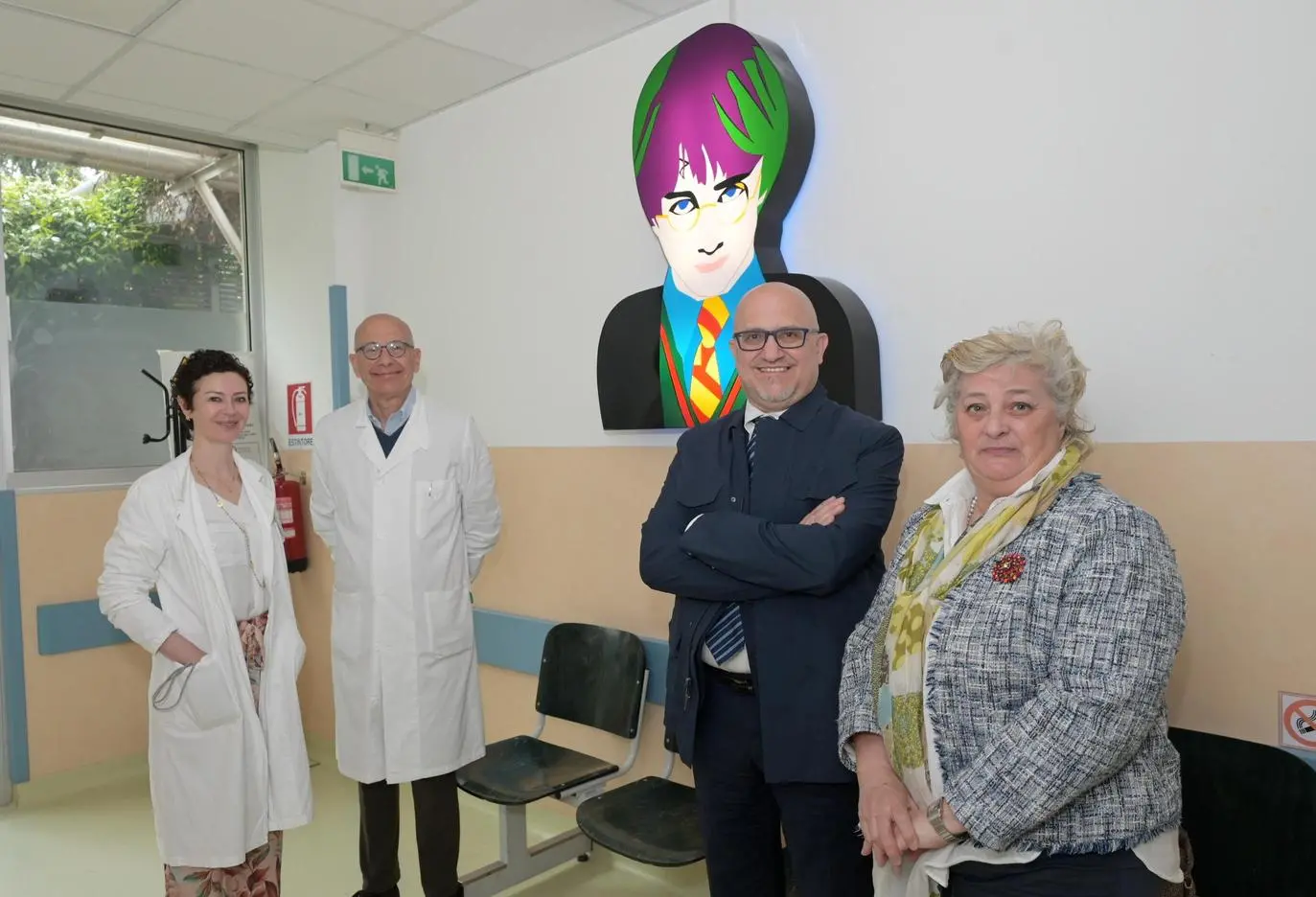 L’artista Lodola dona le sue opere alla Radiologia pediatrica