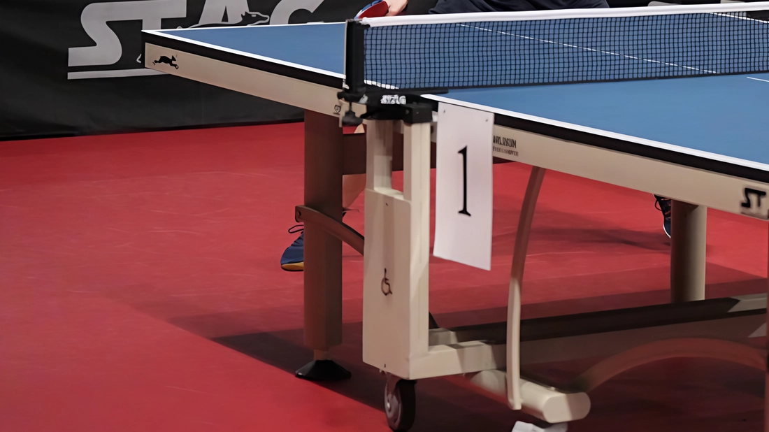 Un torneo di ping pong per finanziare le attività di Medici senza frontiere. Lo ha organizzato l’associazione Asd Tennistavolo... Un torneo di ping pong per finanziare le attività di Medici senza frontiere. Lo ha organizzato l’associazione Asd Tennistavolo...