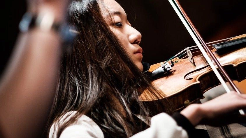 Ultima tappa milanese per le semifinali del Premio Internazionale Antonio Mormone, finale a giugno alla Scala. Ellie Choi (nella... Ultima tappa milanese per le semifinali del Premio Internazionale Antonio Mormone, finale a giugno alla Scala. Ellie Choi (nella...