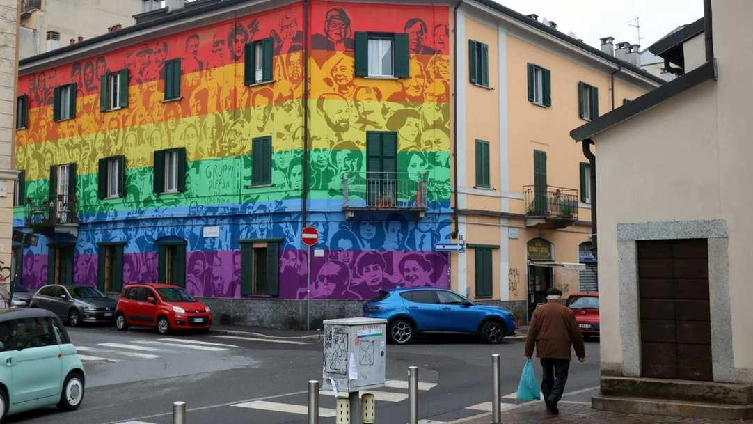 Il quartiere dell'Ortica a Milano rivive la sua storia attraverso oltre venti murales Il quartiere dell'Ortica a Milano rivive la sua storia attraverso oltre venti murales