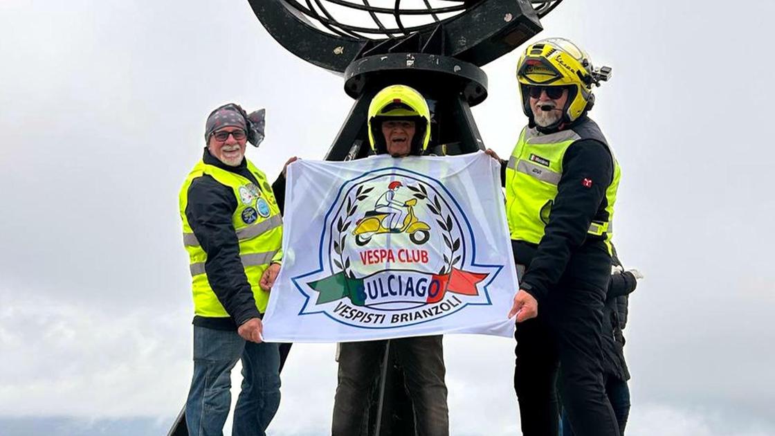 tre amici in vespa fino capo nord
