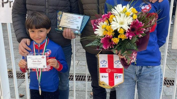 Premiazione Comitato Provinciale Milano – FCI: Dairaghese Ciclismo tra emozioni e riconoscimenti. Laura Pessina e Elena Ieri tra i protagonisti, la Dairaghese premiata per il centenario. Premiazione Comitato Provinciale Milano – FCI: Dairaghese Ciclismo tra emozioni e riconoscimenti. Laura Pessina e Elena Ieri tra i protagonisti, la Dairaghese premiata per il centenario.