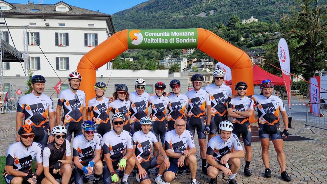 Tour del Giubileo di nove appassionati di ciclismo Tour del Giubileo di nove appassionati di ciclismo