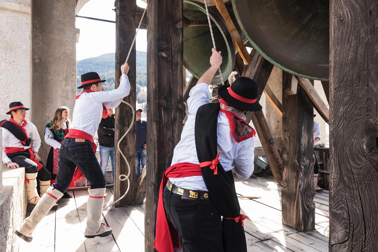 ​ Pasquali di Bormio a suon di campane ( crédits provincia di Sondrio)