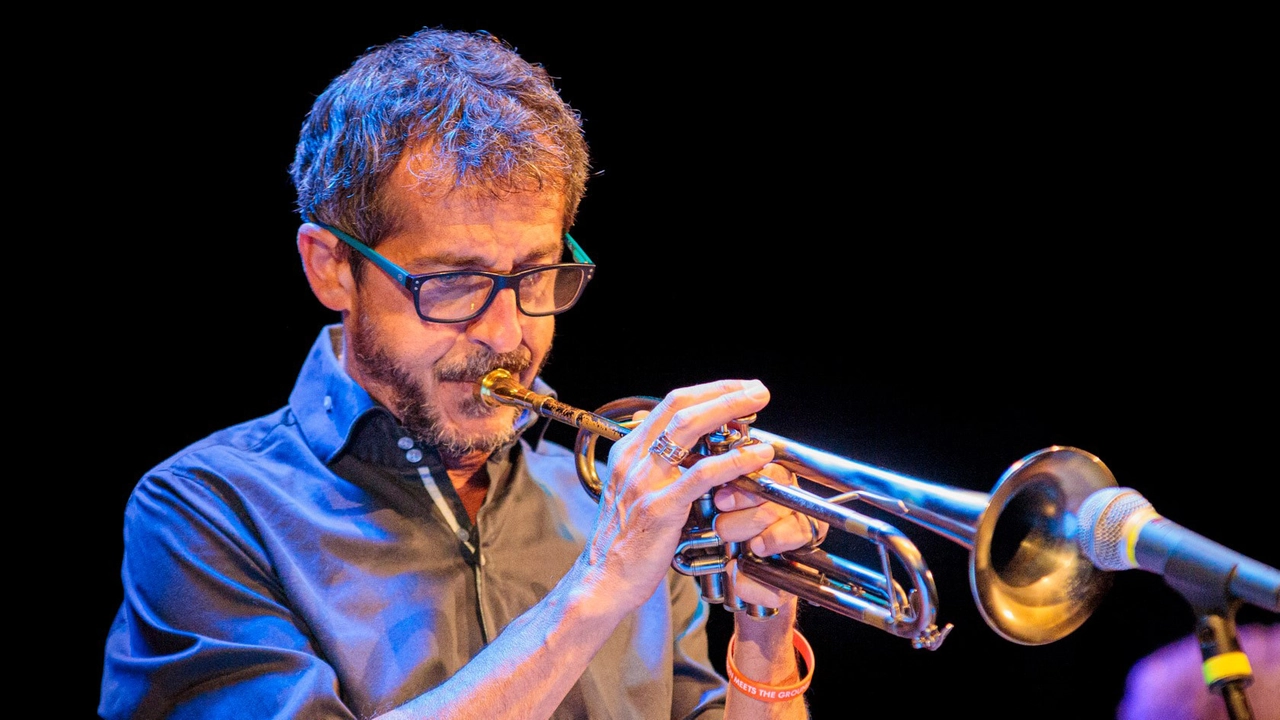 Sergio Orlandi, insegnante di scuola media e musicista Sergio Orlandi, insegnante di scuola media e musicista