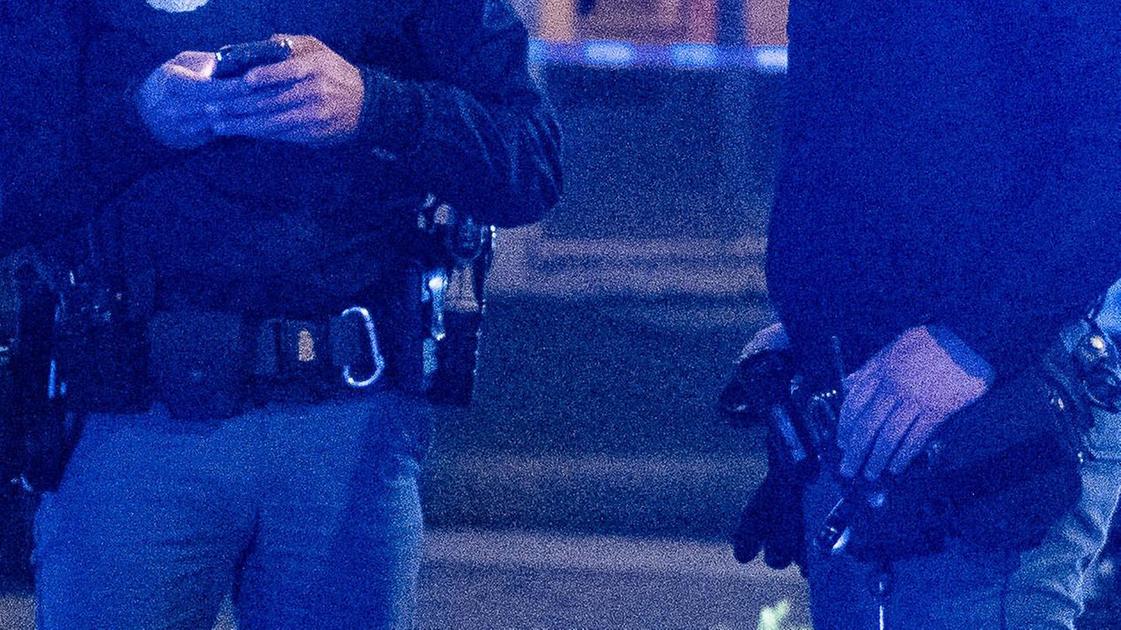aggredisce barista denunciato daspo urbano a un avventore
