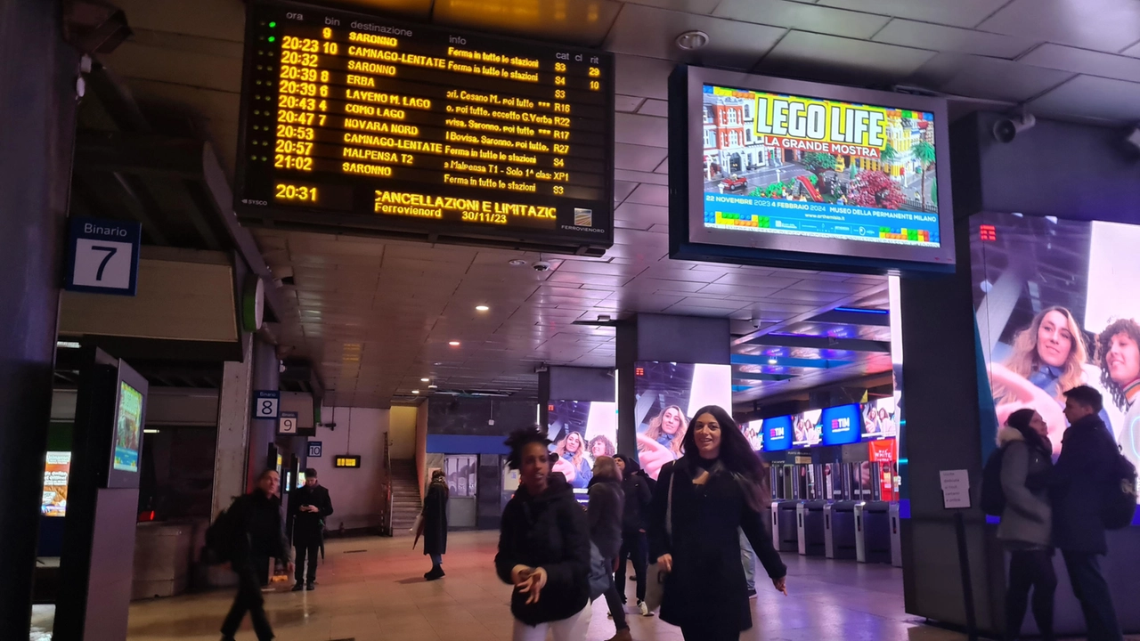 La stazione di Milano Cadorna crocevia di molte linee Trenord La stazione di Milano Cadorna crocevia di molte linee Trenord