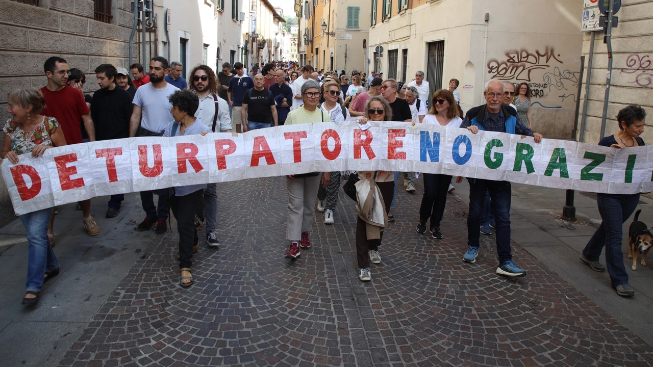 La manifestazione contro il depuratore lo scorso aprile La manifestazione contro il depuratore lo scorso aprile