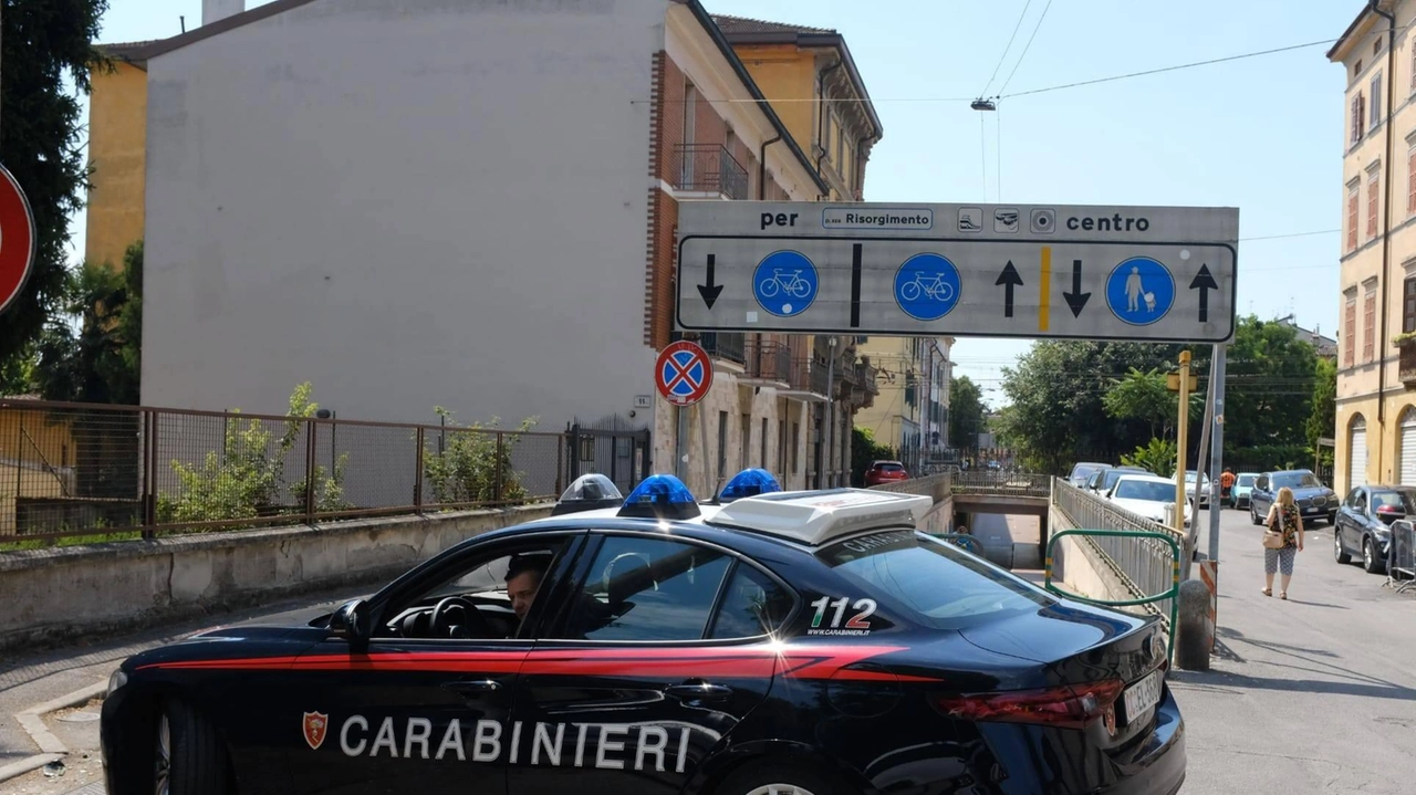 I carabinieri hanno arrestato il trentenne su disposizione del Tribunale ordinario di Parma in seguito alle minacce alla ex I carabinieri hanno arrestato il trentenne su disposizione del Tribunale ordinario di Parma in seguito alle minacce alla ex