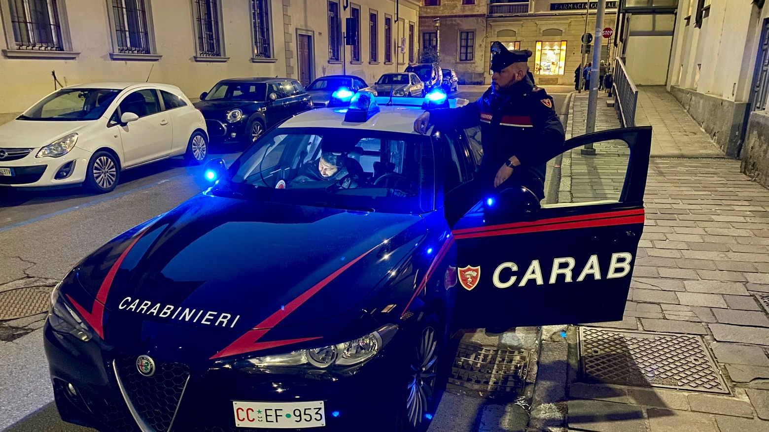 Intervento carabinieri Vigevano