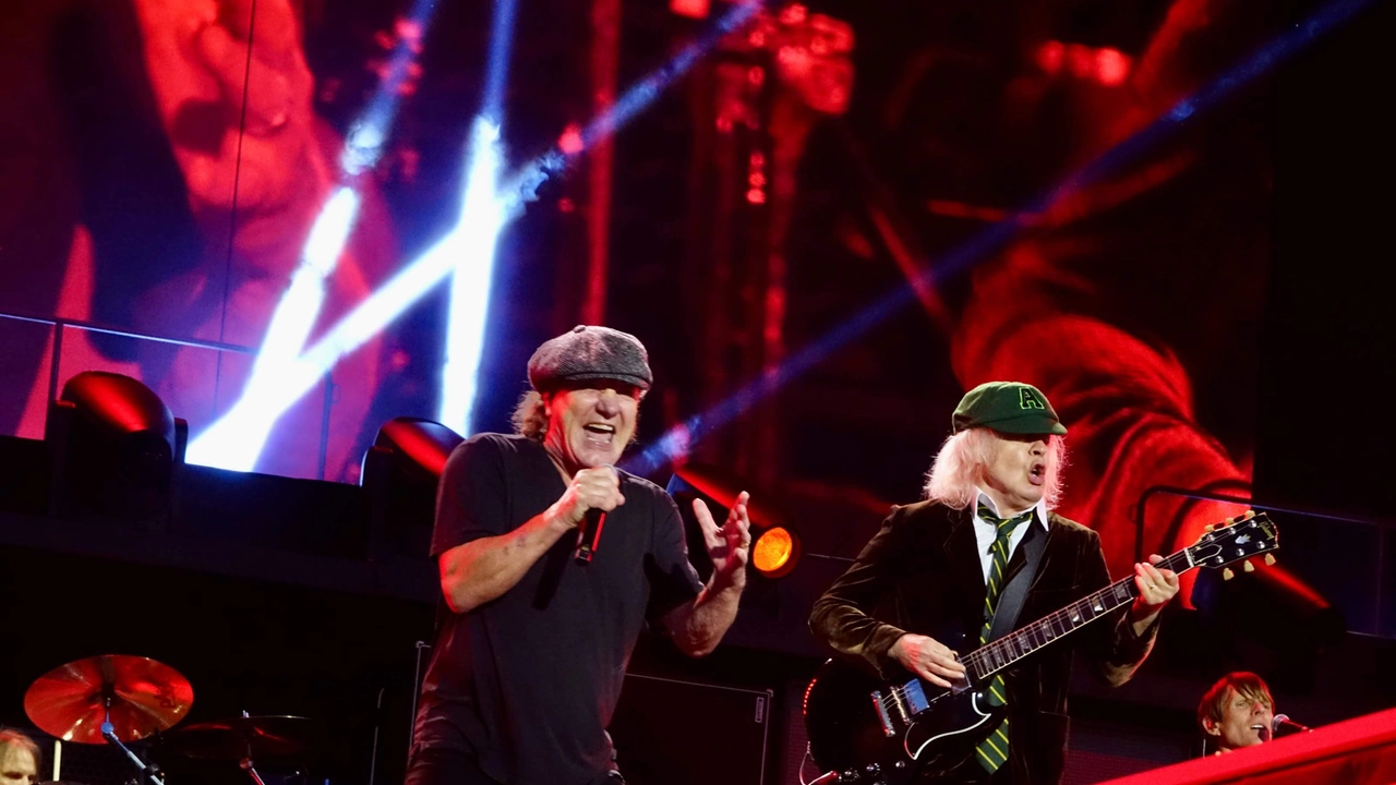 Gli AC/DC protagonisti sull’iconico palco di San Siro per la prima volta Gli AC/DC protagonisti sull’iconico palco di San Siro per la prima volta