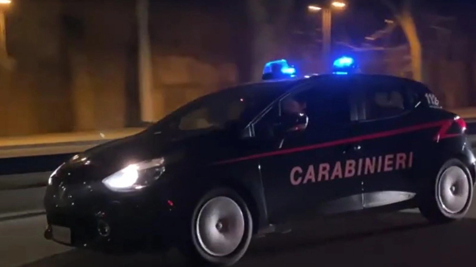 In azione i carabinieri (quelli veri)