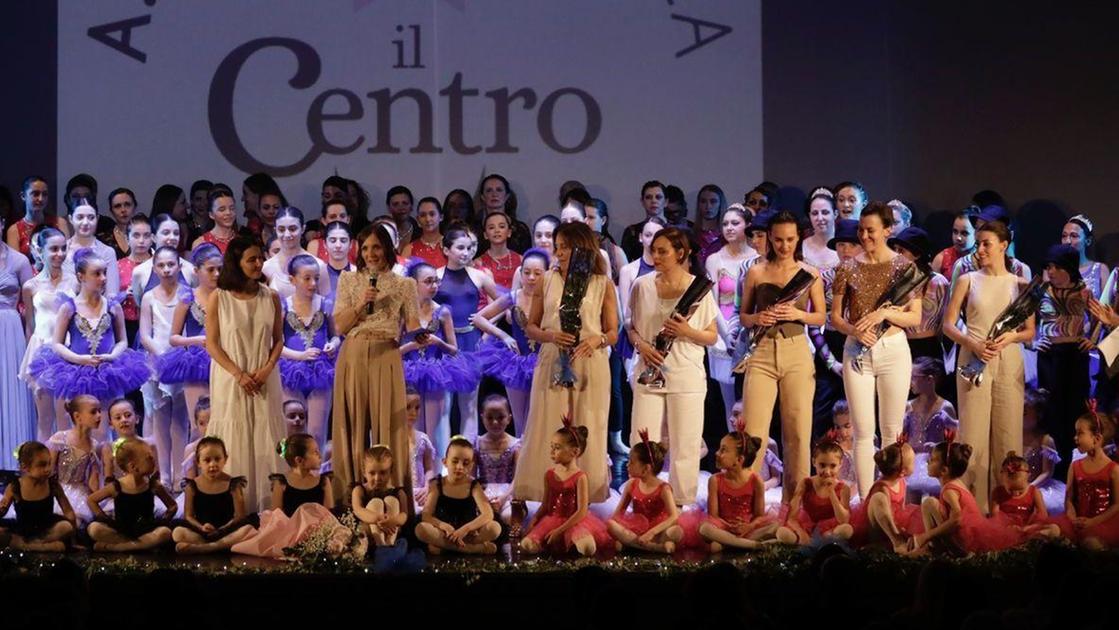 Centottanta ballerine calcheranno la scena. Spettacolo con le allieve del Centro di Desio