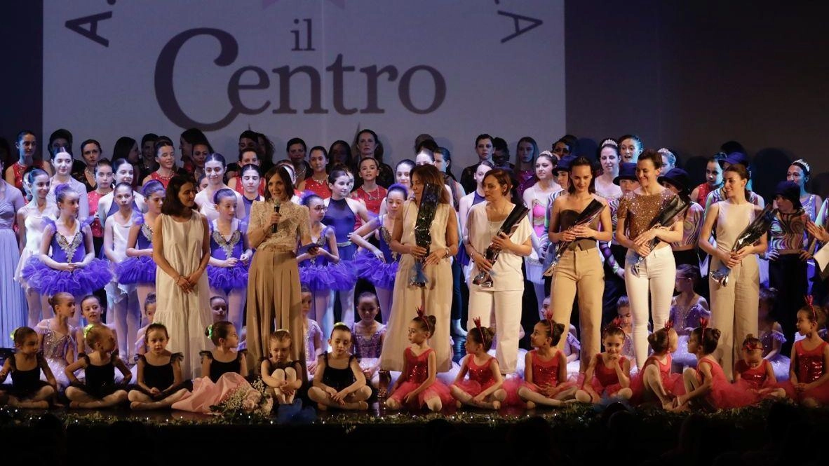 All’Agorà di Carate Brianza lo show “Scritto nelle stelle“ fra Astrologia e Zodiaco All’Agorà di Carate Brianza lo show “Scritto nelle stelle“ fra Astrologia e Zodiaco