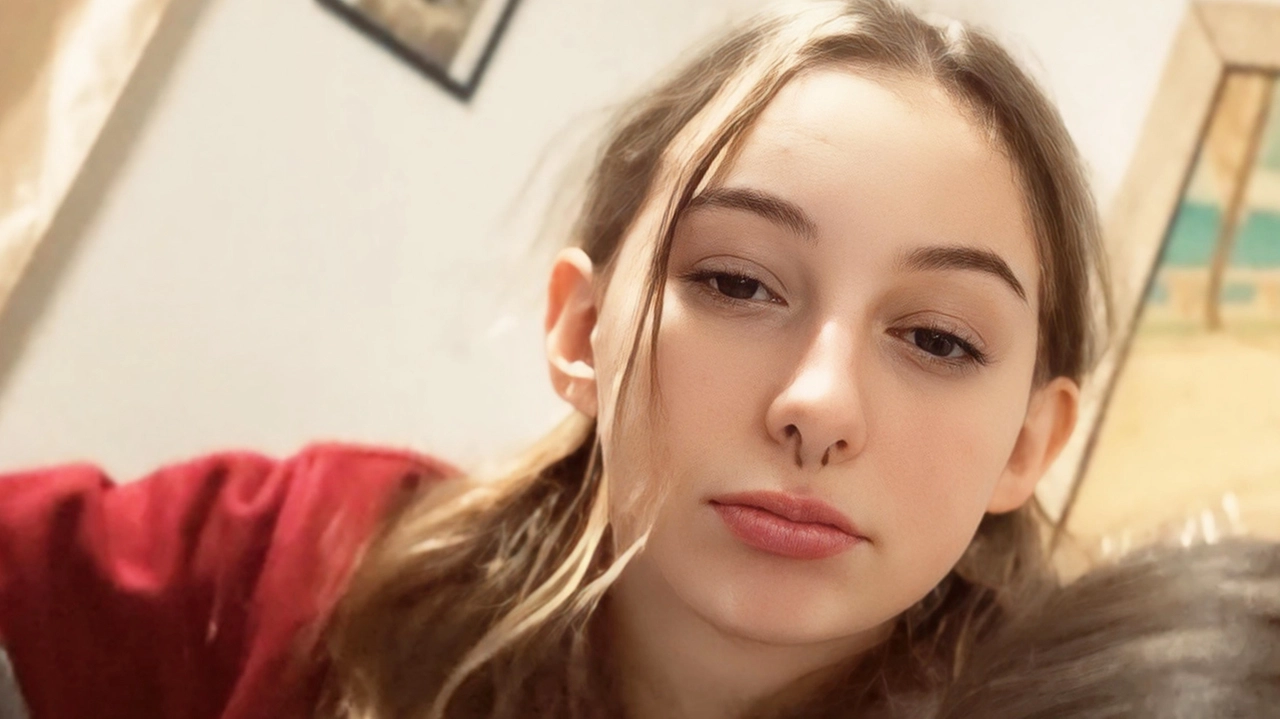 Sara Centelleghe, la 18enne uccisa a forbiciate dal vicino di casa di 19 anni Sara Centelleghe, la 18enne uccisa a forbiciate dal vicino di casa di 19 anni