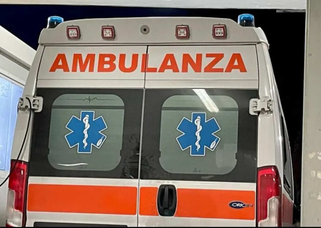 Con lo scooter contro un palo: ragazzino di 16 anni muore a Cellatica