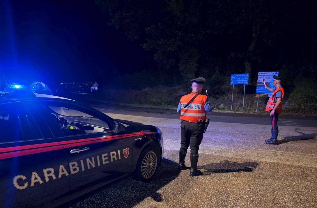 Risse violente e coltelli. Cresce la paura in città Risse violente e coltelli. Cresce la paura in città