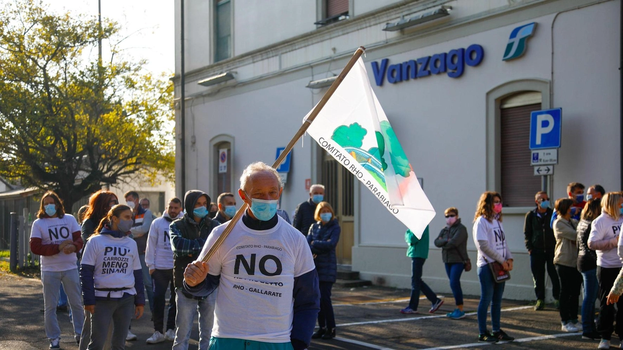 Una manifestazione del comitato Una manifestazione del comitato