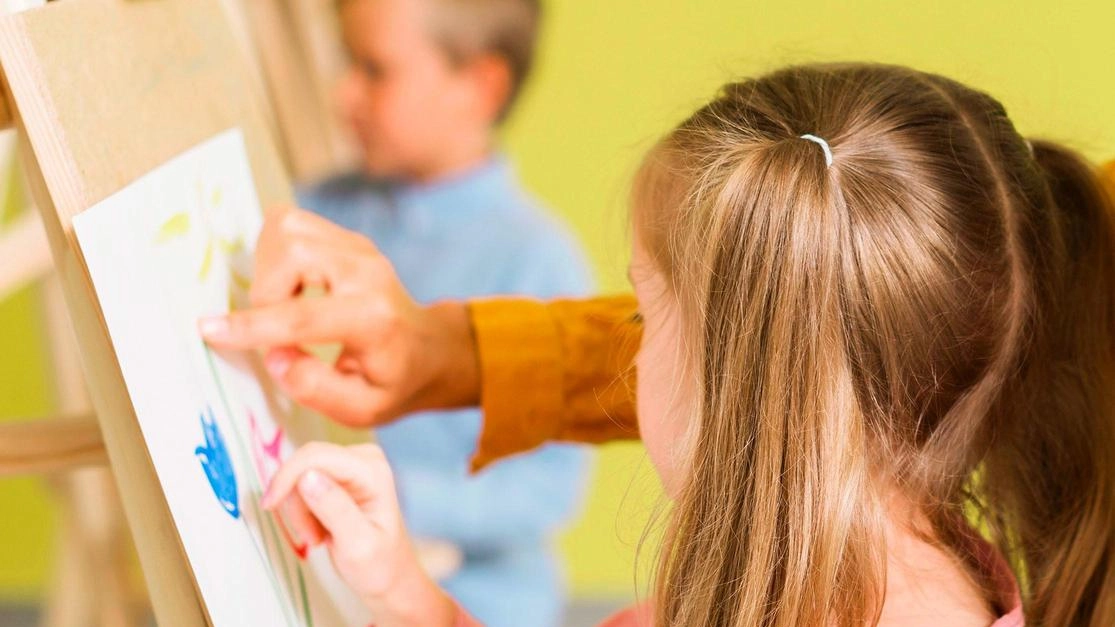 Il Consiglio regionale lombardo ha approvato una risoluzione per tutelare i servizi educativi per l'infanzia, garantendo la validità dei titoli degli educatori fino al 2021/22 e escludendo l'obbligo di iscrizione all'albo professionale. Il Consiglio regionale lombardo ha approvato una risoluzione per tutelare i servizi educativi per l'infanzia, garantendo la validità dei titoli degli educatori fino al 2021/22 e escludendo l'obbligo di iscrizione all'albo professionale.