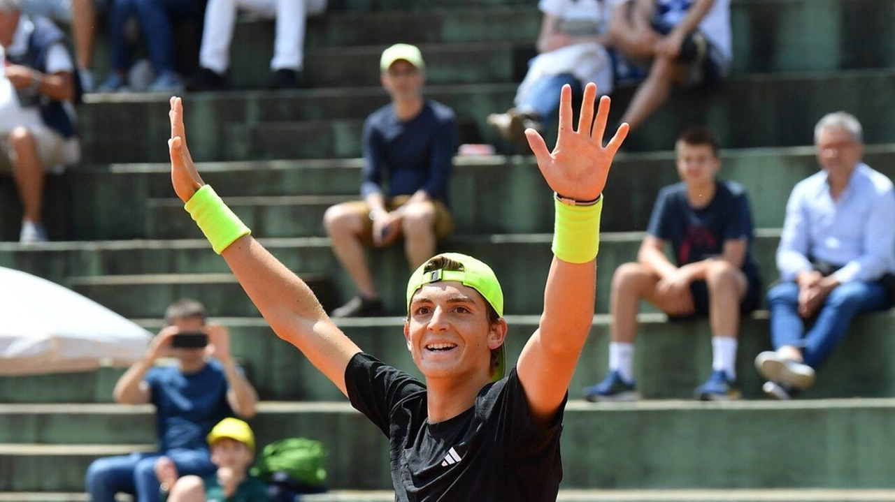 Jacopo Vasamì festeggia l’accesso alla finale dopo il successo su Bilozertsev Jacopo Vasamì festeggia l’accesso alla finale dopo il successo su Bilozertsev