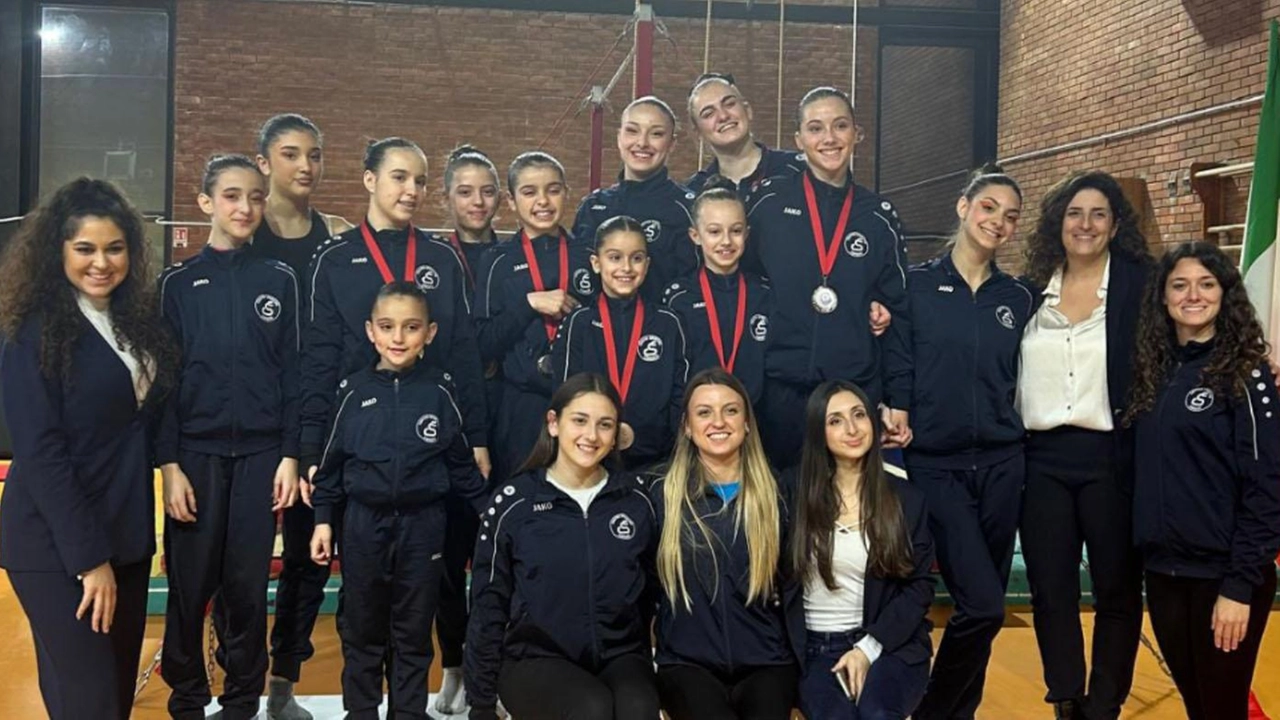 Sono ricominciati gli appuntamenti con i tornei di ginnastica acrobatica: il Campionato Italiano Allievi, Junior e Senior Gold, che... Sono ricominciati gli appuntamenti con i tornei di ginnastica acrobatica: il Campionato Italiano Allievi, Junior e Senior Gold, che...