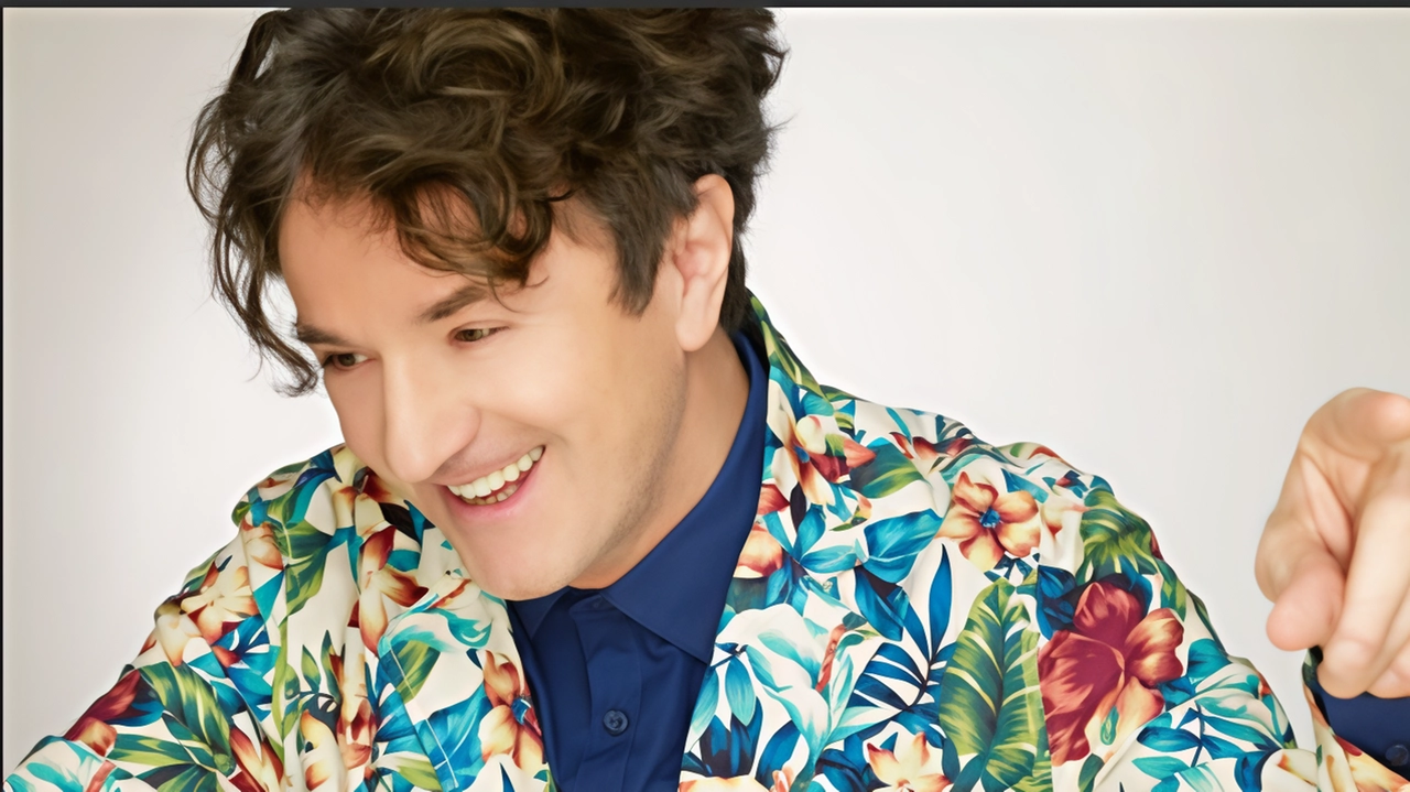 "Che emozione cantare con il vincitore a Sanremo: impossibile dire no. Ho scoperto che noi due siamo anime gitane, con un pizzico di follia. E se sei straniero e non ti innamori dell’Italia c’è qualcosa che non va". "Che emozione cantare con il vincitore a Sanremo: impossibile dire no. Ho scoperto che noi due siamo anime gitane, con un pizzico di follia. E se sei straniero e non ti innamori dell’Italia c’è qualcosa che non va".