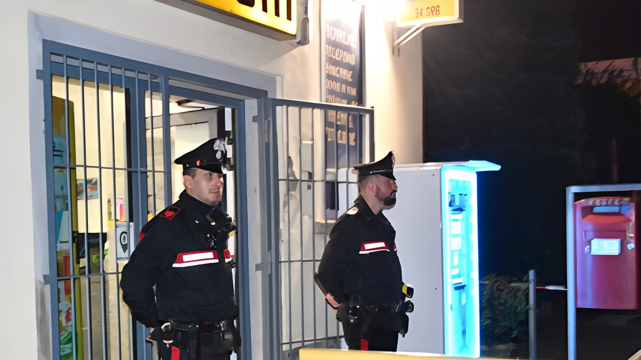 Alle 19 in piazza Patrioti l’irruzione che ha portato al ferimento di un sessantasettenne Alle 19 in piazza Patrioti l’irruzione che ha portato al ferimento di un sessantasettenne