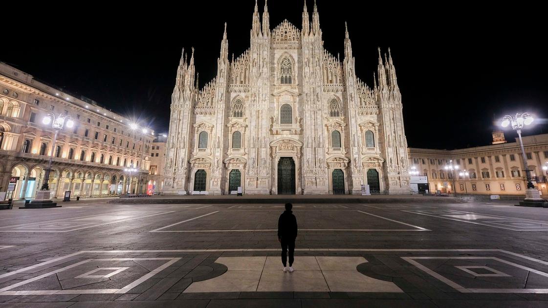 Milano, la capitale (patinata) della solitudine Milano, la capitale (patinata) della solitudine