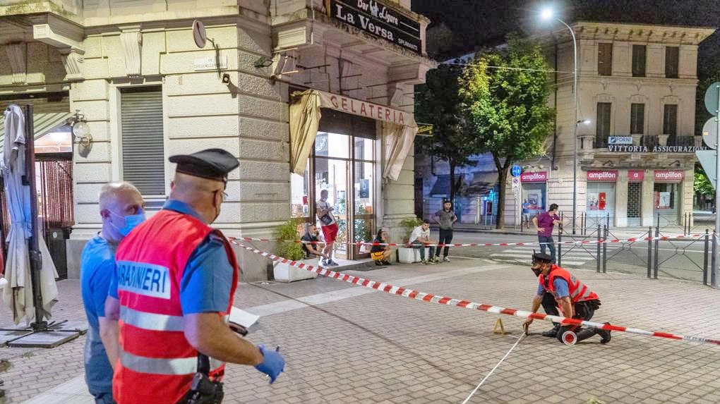 Nuova udienza per la morte del 39enne ucciso nel luglio 2021 a Voghera da un colpo sparato dalla pistola di Massimo Adriatici avvocato ed ex assessore leghista a processo per eccesso di legittima difesa Nuova udienza per la morte del 39enne ucciso nel luglio 2021 a Voghera da un colpo sparato dalla pistola di Massimo Adriatici avvocato ed ex assessore leghista a processo per eccesso di legittima difesa