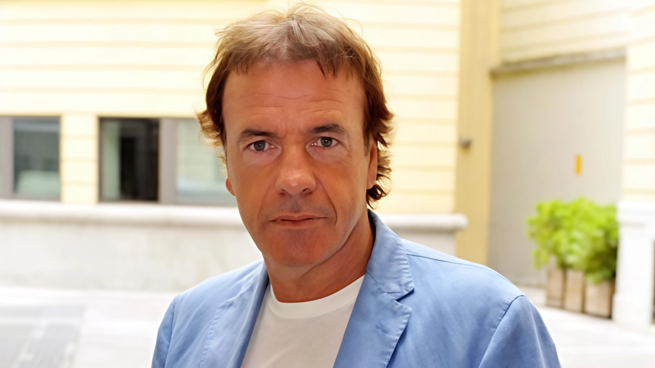 La "gestione dei parcheggi dello stadio" di San Siro "con modalità estorsive", a cui avrebbe preso parte Mauro Russo...