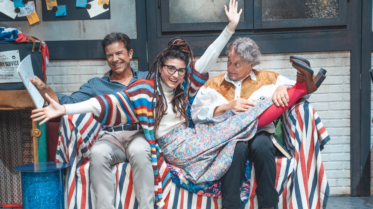 Enzo Iacchetti e Paolo Conticini con Ilaria Fioravanti Enzo Iacchetti e Paolo Conticini con Ilaria Fioravanti