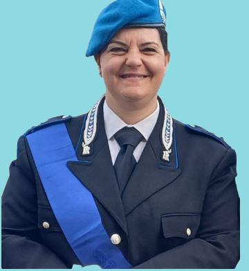 La comandante. Iolanda Tortù: si può cambiare La comandante. Iolanda Tortù: si può cambiare