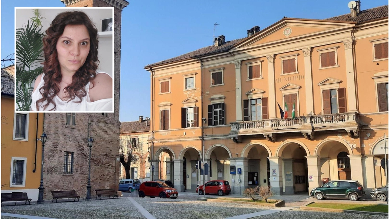 Piazza Meardi a Casei Gerola; nel riquadro Laura Biagi Piazza Meardi a Casei Gerola; nel riquadro Laura Biagi