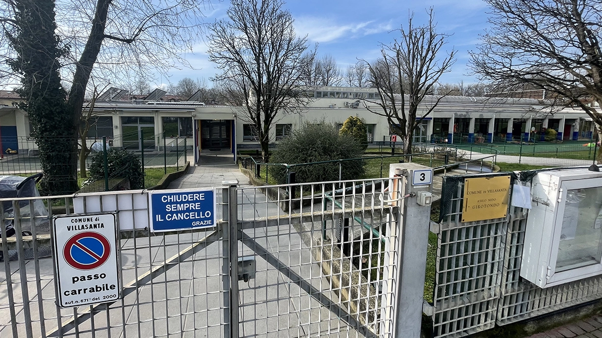 L’asilo nido comunale Girotondo a Villasanta accoglie 60 bambini L’asilo nido comunale Girotondo a Villasanta accoglie 60 bambini