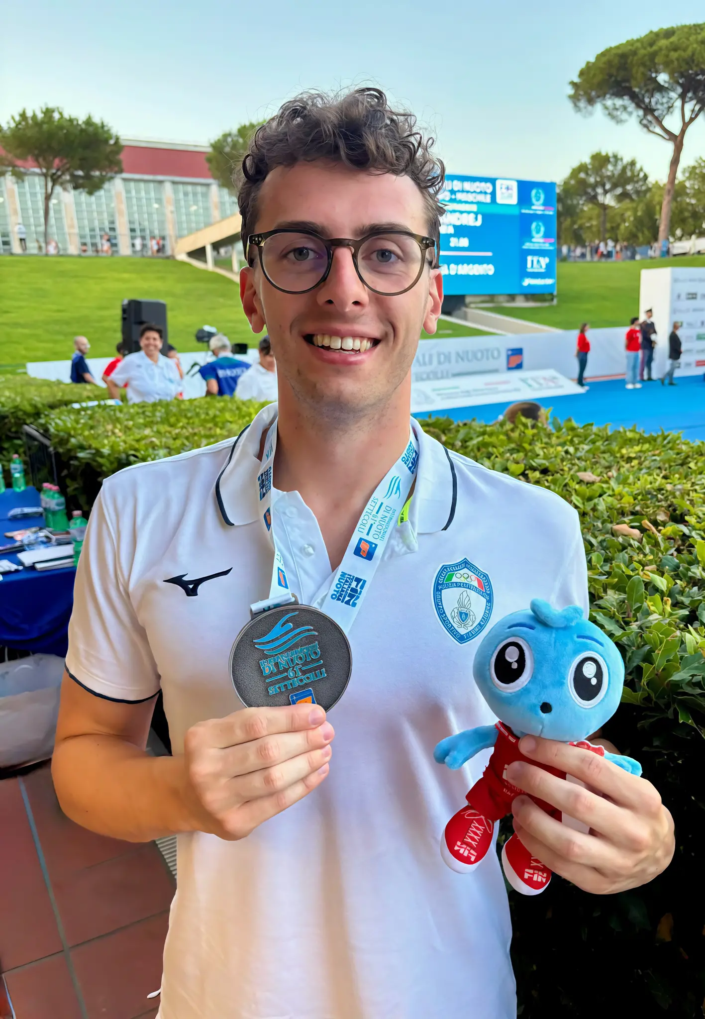 Campionati italiani assoluti. Due ori e un argento. Bicelli forza nove con rotta sui Mondiali