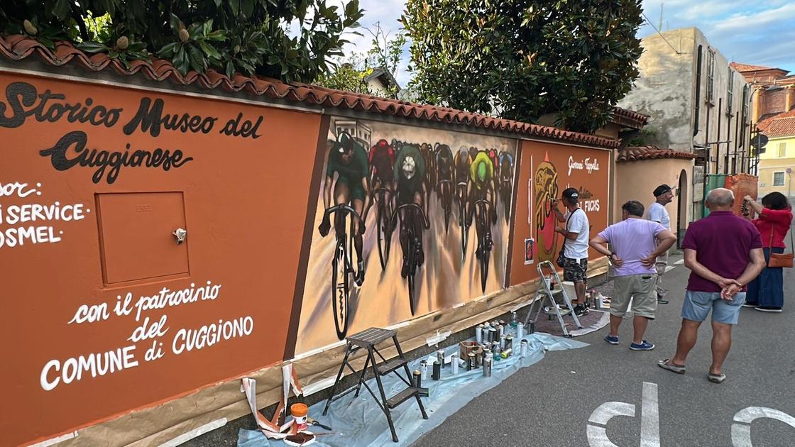 Cuggiono dedica un murale a Giovanni Tapella, papà delle mitiche biciclette Fuchs Cuggiono dedica un murale a Giovanni Tapella, papà delle mitiche biciclette Fuchs