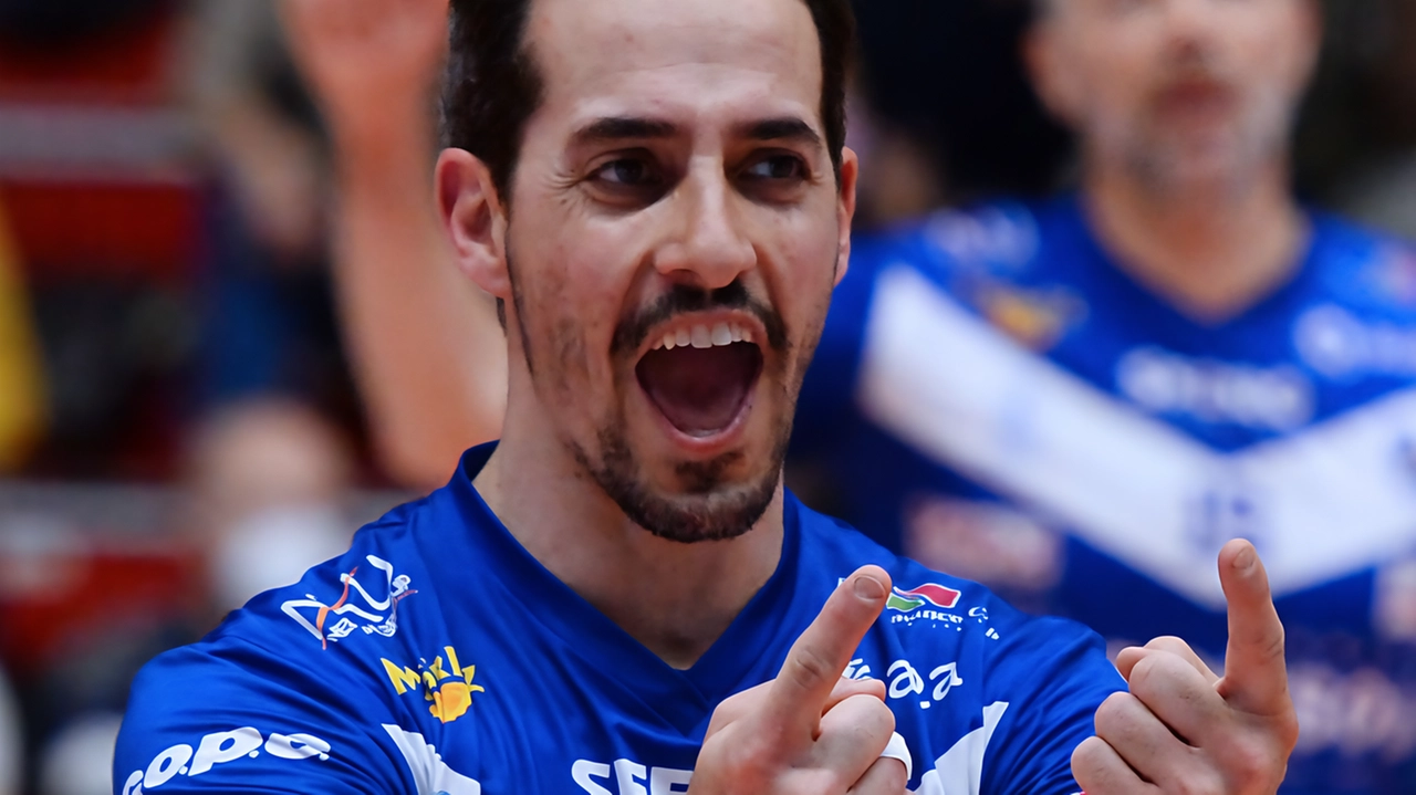 La lunga riflessione di Simone Tiberti (nella foto) sul suo futuro si è conclusa ascoltando il cuore. L’ormai ex capitano... La lunga riflessione di Simone Tiberti (nella foto) sul suo futuro si è conclusa ascoltando il cuore. L’ormai ex capitano...