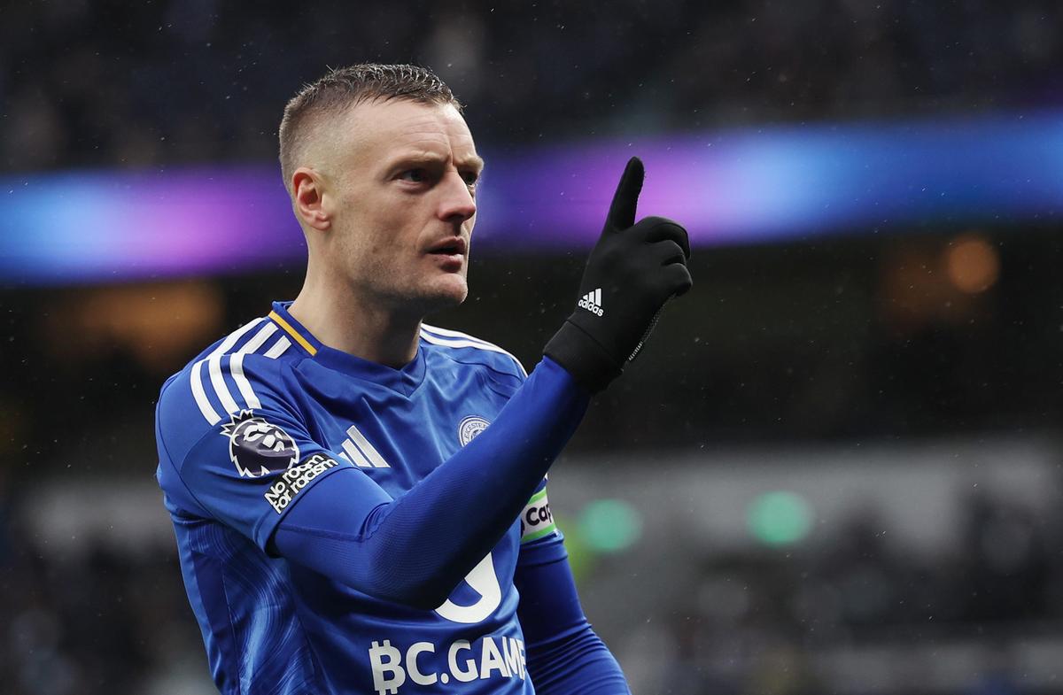 La Cremonese accoglie Jamie Vardy, il bomber del Leicester dei miracoli