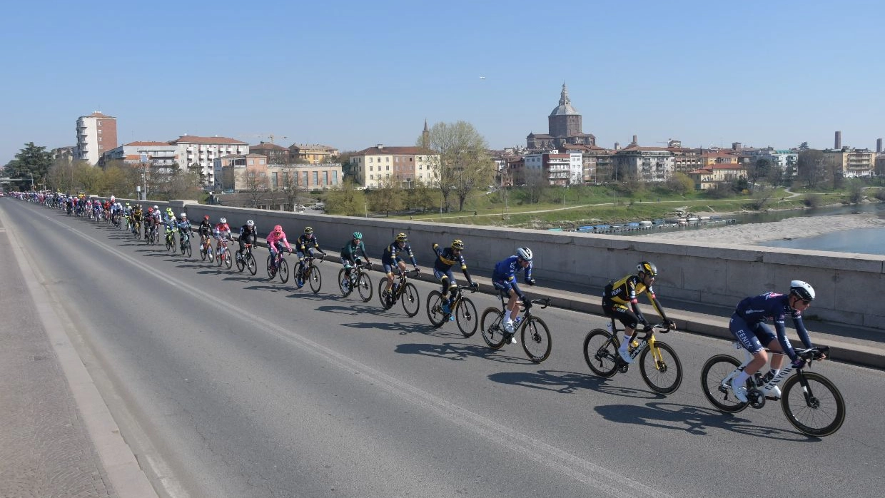 MilanoSanremo2024, si parte da Pavia orari, percorso e strade chiuse