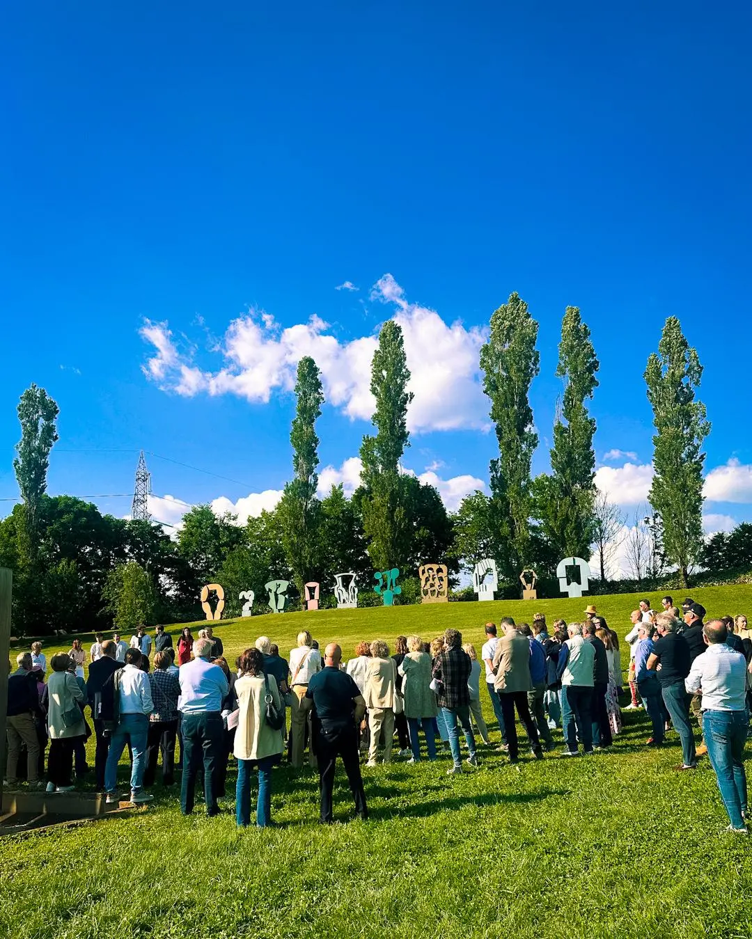 Briosco, il borgo che incanta: storia, panorami mozzafiato e opere immerse nel verde