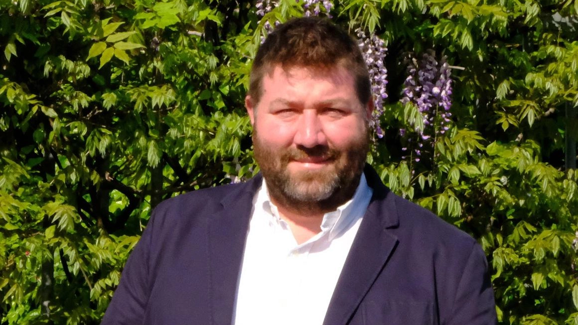 Il sindaco di Gaggiano Enrico Baj Il sindaco di Gaggiano Enrico Baj