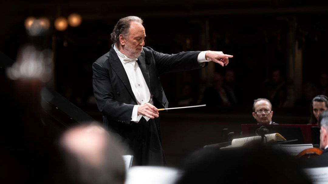 Il direttore principale della Filarmonica Riccardo Chailly sarà sul podio il 27 gennaio e il 24 febbraio Il direttore principale della Filarmonica Riccardo Chailly sarà sul podio il 27 gennaio e il 24 febbraio