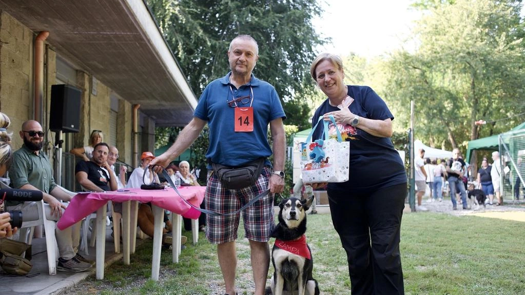 Una delle iniziative organizzate dalla Protezione animali di Legnano che cerca anche famiglie per l’adozione dei suoi ospiti Una delle iniziative organizzate dalla Protezione animali di Legnano che cerca anche famiglie per l’adozione dei suoi ospiti